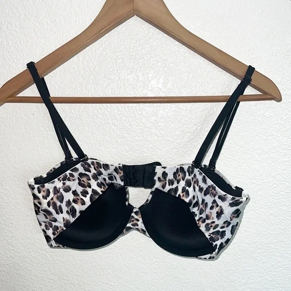 Victoria's Secret Leopard Multiway Padded Bra - Picture 6 of 15
